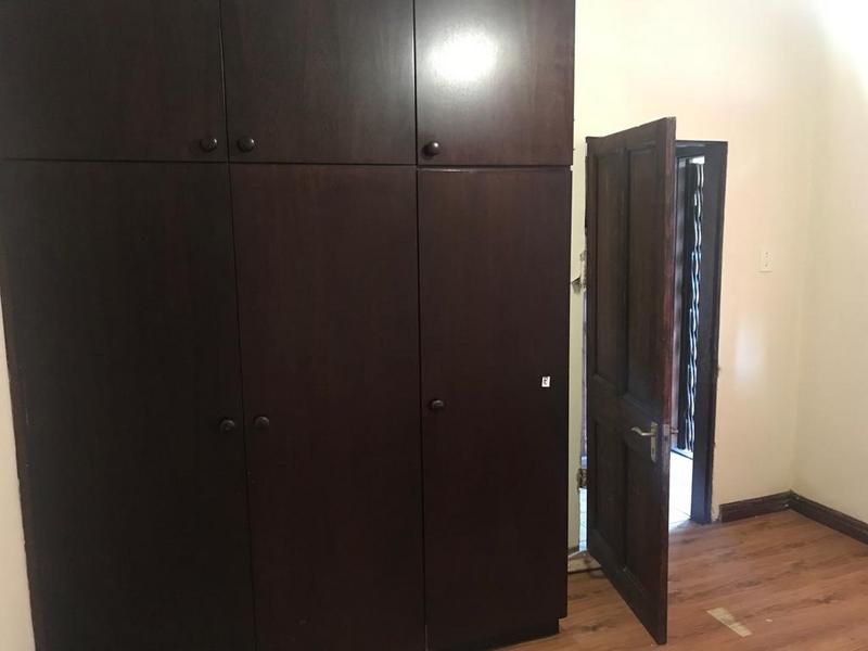 To Let 3 Bedroom Property for Rent in Wynberg Western Cape